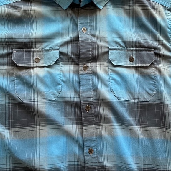 KUHL Short Sleeve Button Up Shirt Blue Black Plaid Size Large - Picture 3 of 12